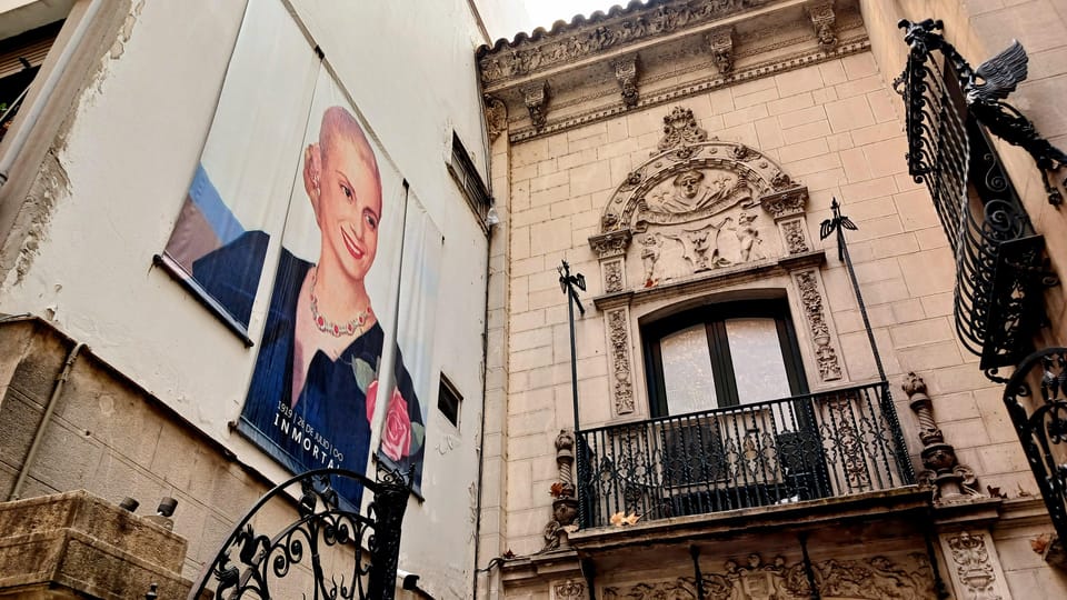Evita Perón: the woman behind "Don´t cry for me Argentina" - What the private vehicle adds