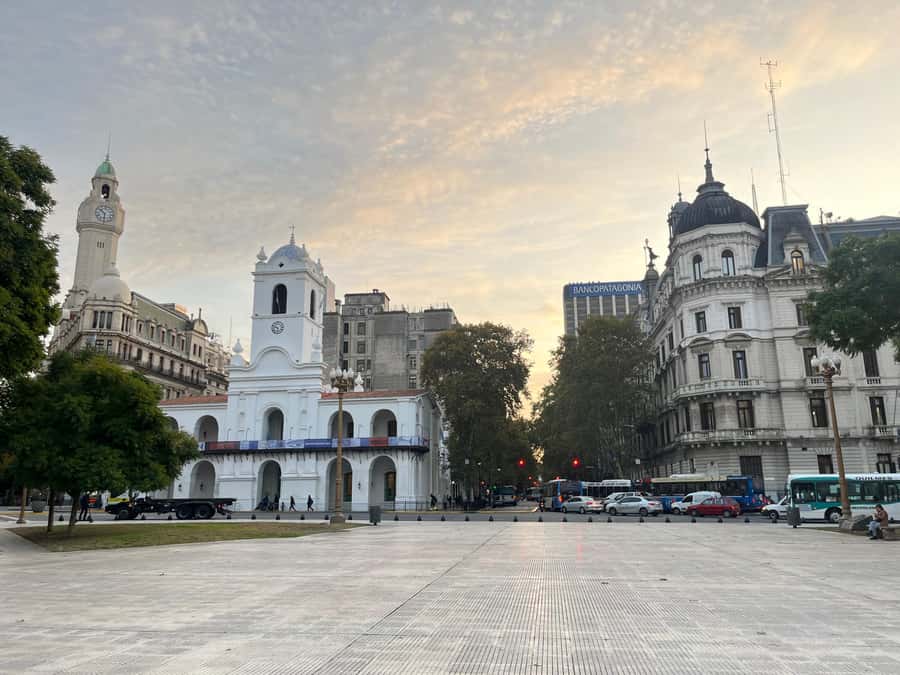 Exclusive Full-Day Private Tour in Buenos Aires - Lunch in Recoleta, with the bill kept separate