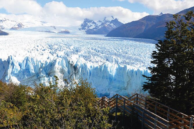 Excursion to Perito Moreno Glacier from El Calafate - Three hours among the glacier walkways