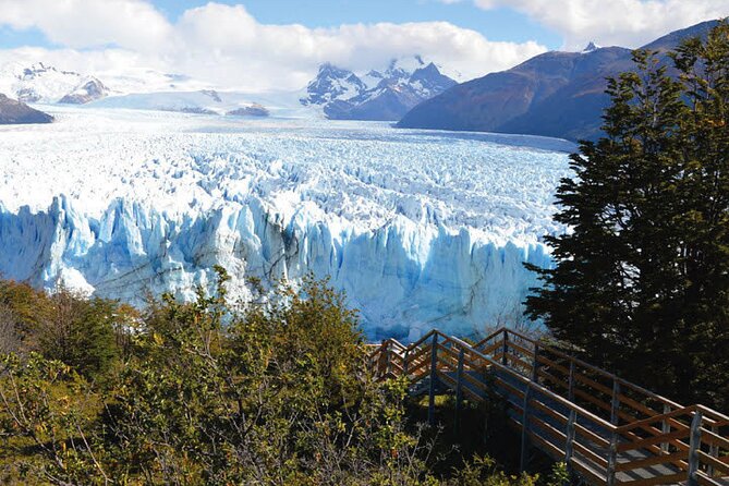 Excursion to Perito Moreno Glacier from El Calafate - What the guide adds to the day