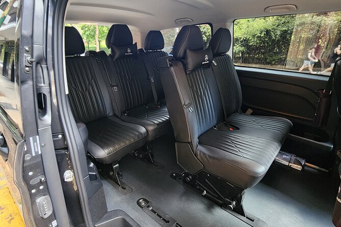 Executive Van Transfer: Ezeiza Airport (EZE) – Buenos Aires - Leaving Ezeiza after a long international flight