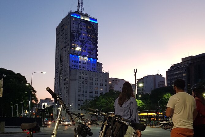Experience the Night of Buenos Aires with E-BIKE - Key points before you book