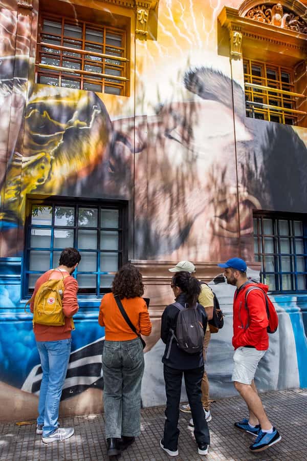 Explore Palermo Street Art in an Artsy Walk - Ending near Desarmadero Bar and Session