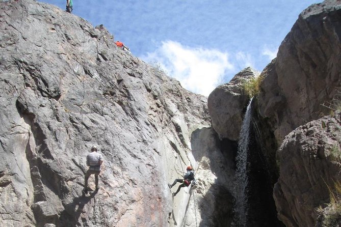 Family Trekking + Rappelling - Potrerillos: "Cascada del Angel" - A 15-meter rappel with a careful safety setup