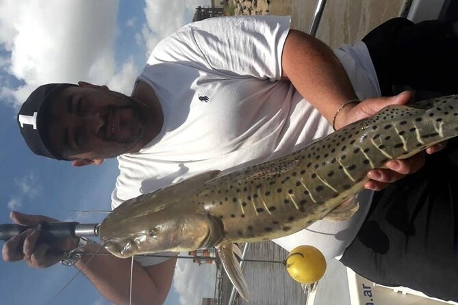 Fishing trips in Buenos Aires, Argentina - Birds, skyline views, and a quieter river