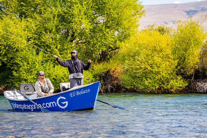Fly Fishing Guided Activity in Bariloche - Lunch beside the river, with steak and Malbec
