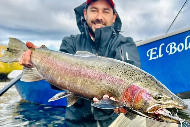 Fly Fishing Guided Activity in Bariloche - Morning boat fishing on the Upper Limay or nearby waters