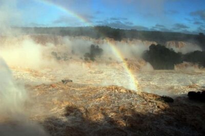 Brazil/Argentina Sides Iguazu Falls Day Tour