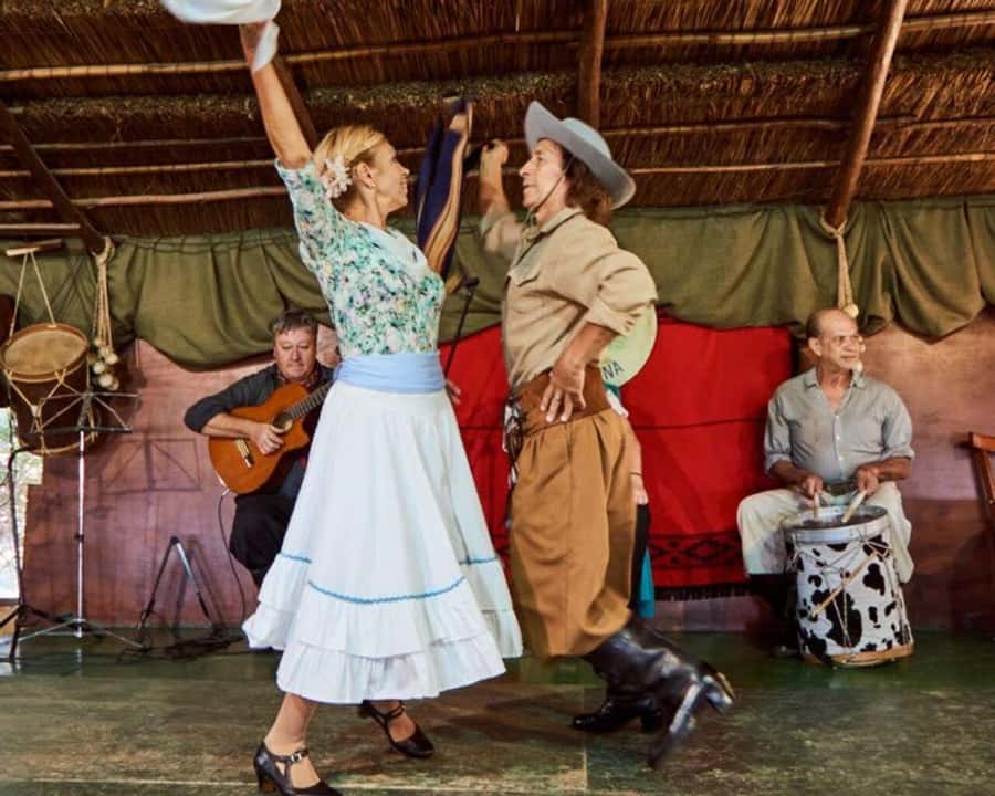 From BA: Santa Susana Day Trip with Lunch - Gaucho Party - Key points to know before booking