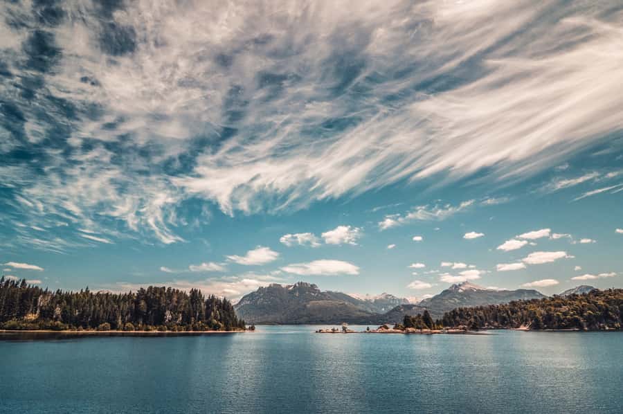 From Bariloche: San Martin de los Andes and 7 Lakes Circuit - Huemul Peninsula, Puerto Manzano, and Villa La Angostura