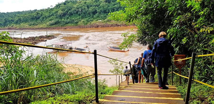 From Foz do Iguaçu: Argentinian Iguazu Falls with Boat Ride - Practical preparation for a better day