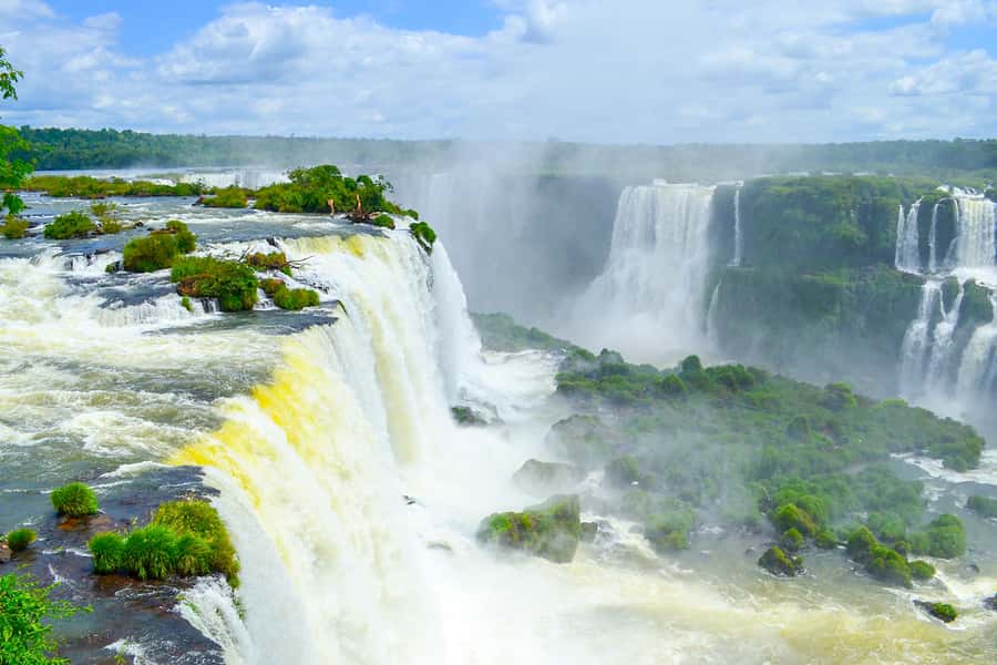 From Foz do Iguaçu: Brazilian Side of the Falls with Ticket - Lunch, snacks, and the return ride
