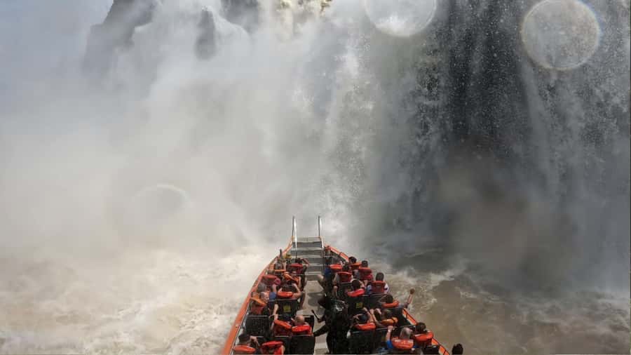 From Puerto Iguazu: Argentinian Iguazu Falls with Boat Ride - The essentials at a glance