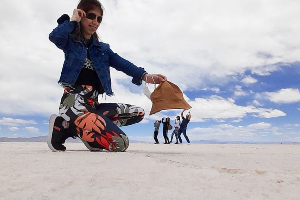 From Salta: 2 Day Guided Trip to Cafayate & Salinas Grandes - Day one: tobacco farms and the road to Cafayate