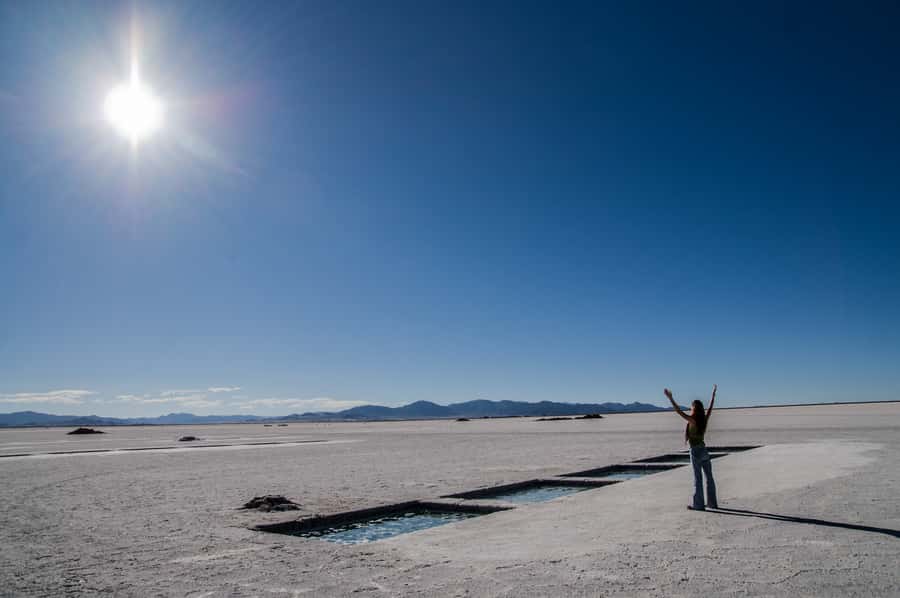 From Salta: Cachi and Salinas Grandes 2-Day Guided Trip - How the bilingual guiding affects the day