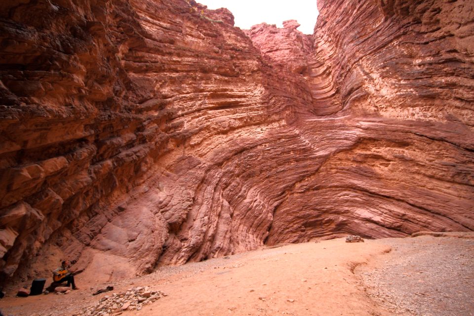 From Salta: Cafayate, Humahuaca & Salinas Grandes 3-Day Tour - Cafayate and the Torrontés wine visit