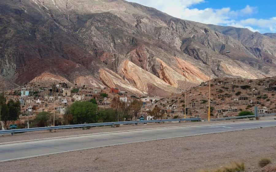 From Salta: Serranías del Hornocal & Hill of 14 Colors Tour - Humahuaca, Maimará, and the return route