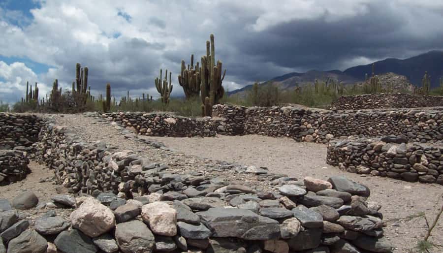 From Tucumán: Tafí del Valle, Quilmes Ruins and Cafayate - Tafí del Valle, cheeses, and mountain scenery
