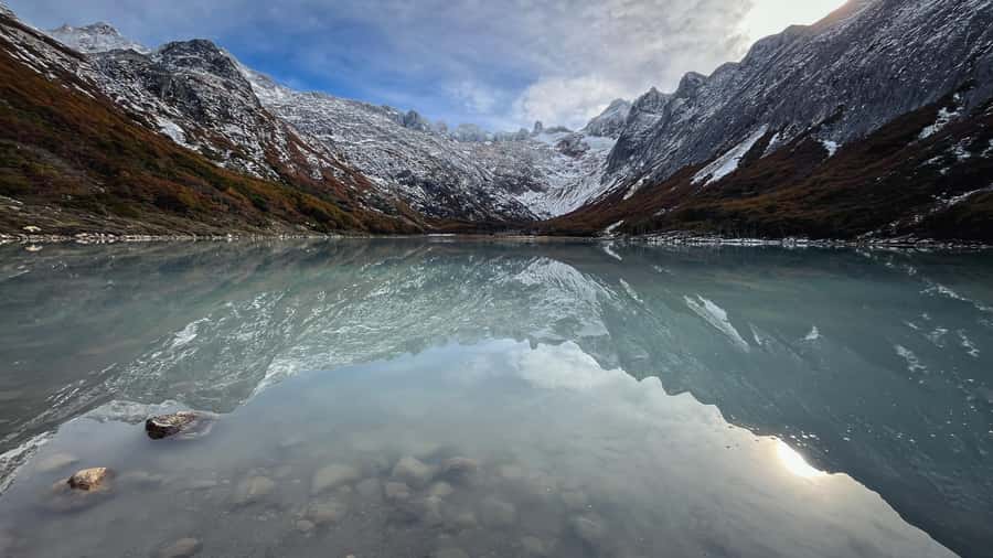 From Ushuaia: Tierra del Fuego Emerald Lagoon Trekking Tour - Reaching Laguna Esmeralda after five kilometers
