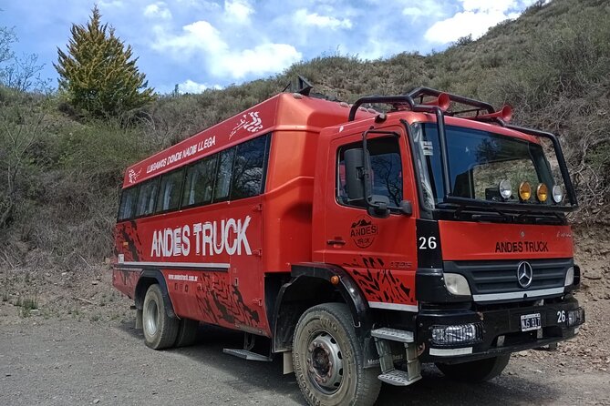 Full Day 4x4 Safari Tour in Villavicencio, Mendoza - Looking for condors at the sanctuary