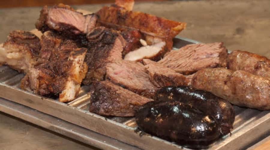 Full-Day at Santa Susana Ranch with BBQ, Drinks and Show - Key things to know before you book