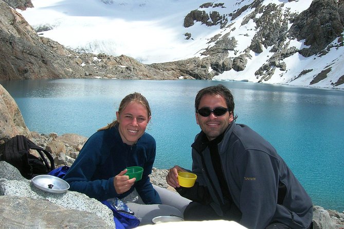 Full Day Chalten Self Guided Trek From Calafate - Self-guided trekking versus a fully guided hike