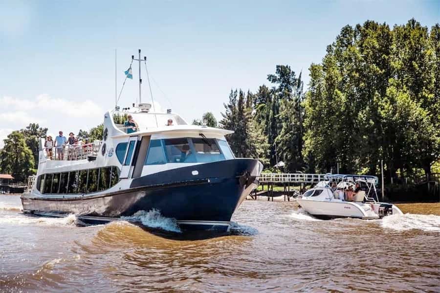Full Day City Tour Buenos Aires, Recoleta Cemetery and Tigre - What makes this tour worth considering