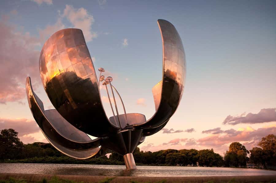Full Day City Tour Buenos Aires, Recoleta Cemetery and Tigre - Paseo Victorica and Puerto de Frutos