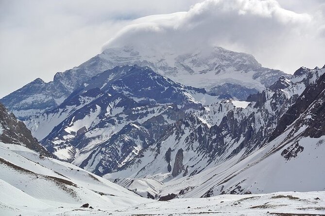 Full-day experience with trekking in Aconcagua park - Potrerillos Reservoir and the Cordón del Plata