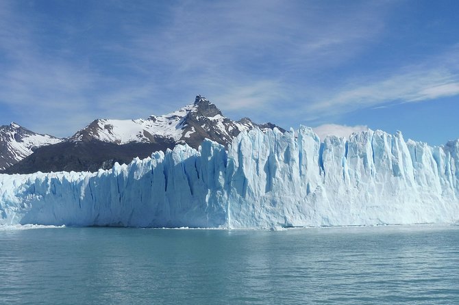 Full-Day Tour to Perito Moreno Glacier with optional Navigation - What the guides and driver add