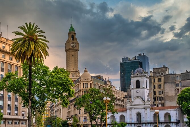 Full day Tour with a friend in Buenos Aires - Recoleta Cemetery, Buenos Aires in marble