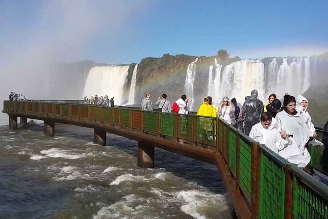 Full Tour to Brazilian Falls + Bird Park ! - Parque das Aves and its Atlantic Forest focus