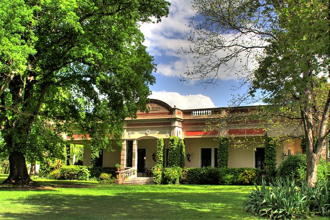 Gaucho Day with Estancia and Areco town - The asado lunch is the main event