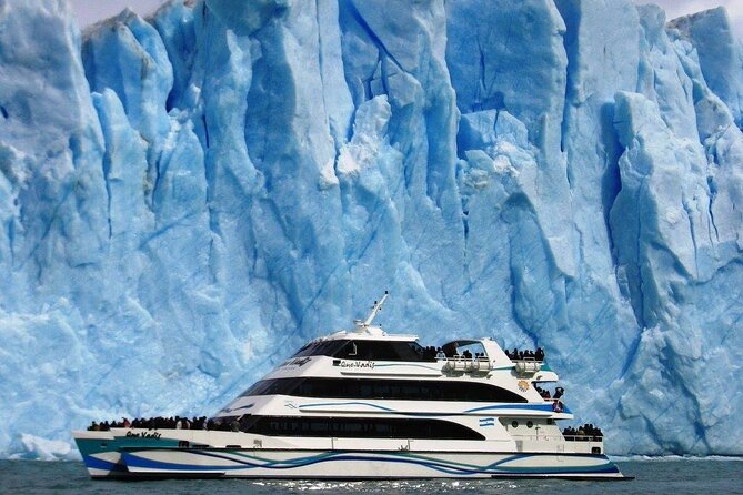 Glaciers Navigation: The highest glacier in the world Spegazzini - Choosing Classic, Captain VIP, or Captain Club