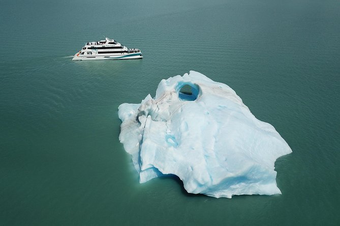 Gourmet Glaciers Navigation - Setting out from El Calafate for an 11-hour glacier day