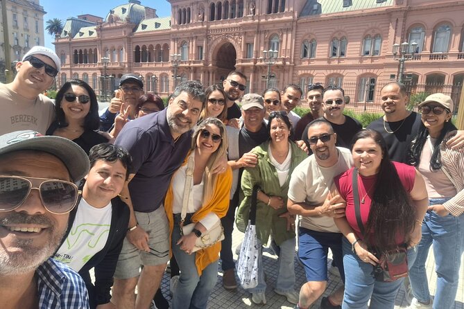 Guided Tour of the City of Buenos Aires - A quick look at local institutions and café culture