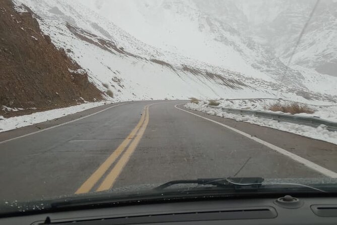 Guided tour of the Mendoza Mountains for the day - Puente del Inca and the story behind the site