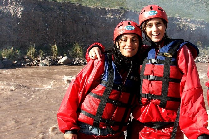 Gutierrez Rafting with transfer from Mendoza City - The safety briefing before the Mendoza River