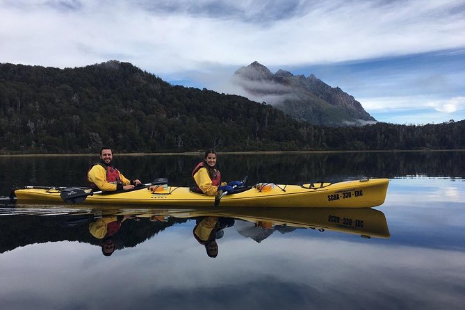 Half a day of kayaking on Lake Moreno in private service - Key points at a glance
