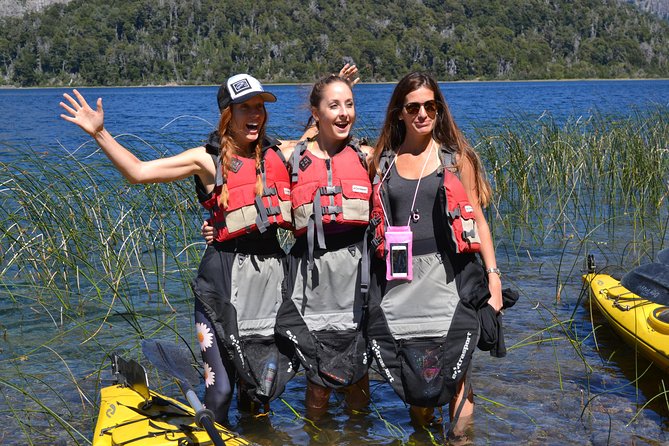 Half a day of kayaking on Lake Moreno in private service - Local snacks and a yerba mate pause