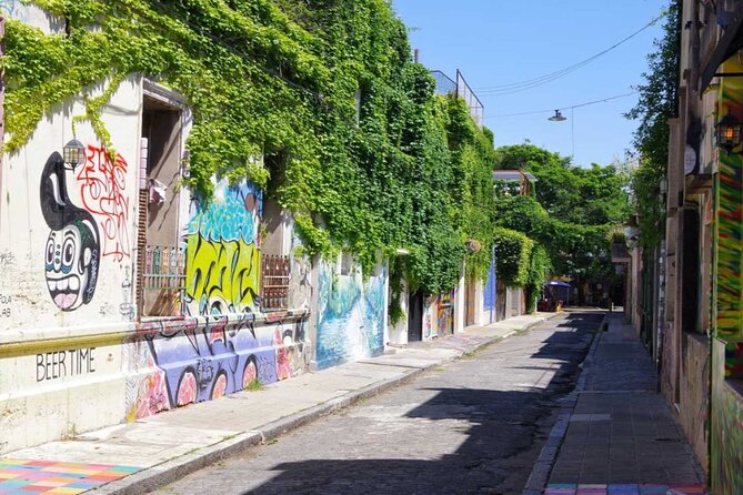 Half Day Walking Tour Discovering Palermo Soho & Graffiti in Buenos Aires - Starting at Garibaldi and getting your bearings