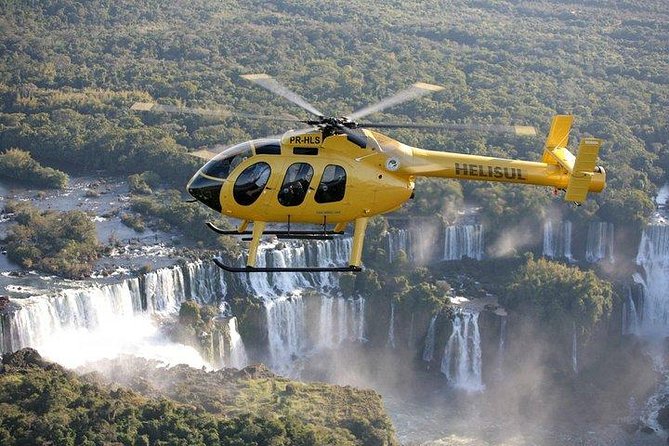 Helicopter over Iguazu Falls transfer at Puerto Iguazú Hotels - Key points at a glance