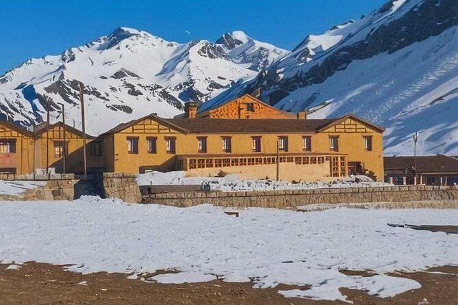 High Mountain Tour in Mendoza, Full Day - Private transport, pickup, and the English-language format