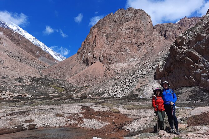 Hiking in Cajón de los Arenales from Mendoza or Uco Valley - The first three hours on foot