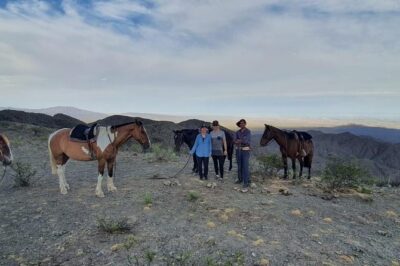 Horseback riding and roast in the mountains of Mendoza