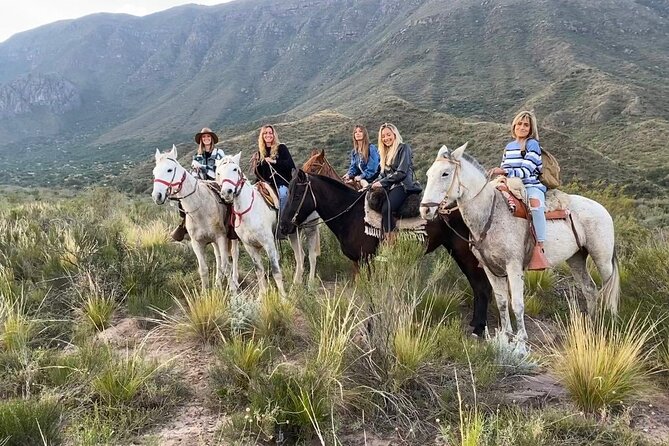 Horseback riding at sunset - The ranch dinner: Mendoza asado and wine
