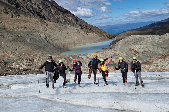 Ice Trekking Vinciguerra Glacier and Laguna de los Témpanos Premium - The uphill route through bogs and forest