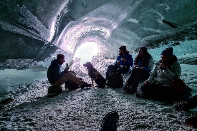 Ice Trekking Vinciguerra Glacier and Laguna de los Témpanos Premium - Lunch, equipment, and what you still need
