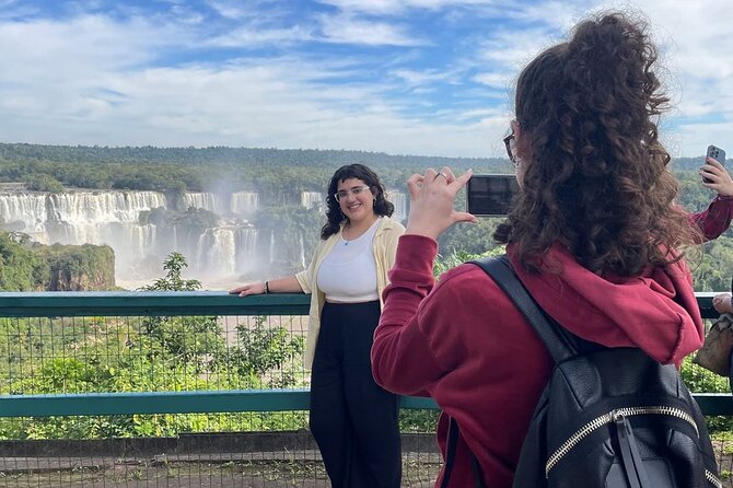 Iguazu Falls Brazilian Side Half Day Trip - Crossing into Brazil and reaching the park