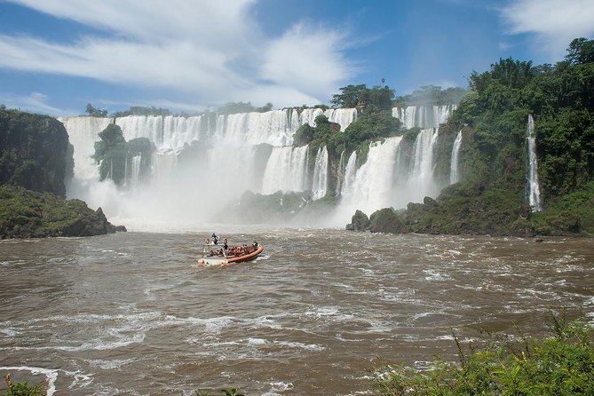 Iguazu Falls: FWD in the Jungle, Boat Ride and Argentinian Falls - Why the Argentine side deserves a full day
